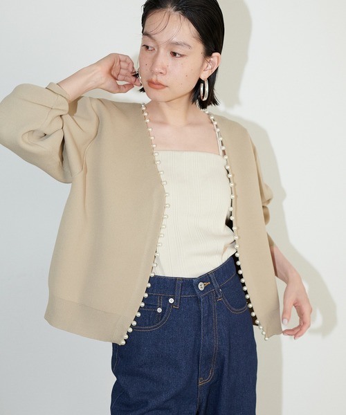 LARUTA(ラルータ)の「【LARUTA】BIGパールトリムポリニットカーディガン(カーディガン/ボレロ・レディース・ベージュ/ネイビー/オフホワイト/ブラック・FREE)」の17枚目の写真