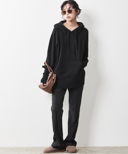 TOBECHIC ニットパーカー　44サイズ TO BE CHIC☆未使用44サイズ 黒ニットパーカー - トップス