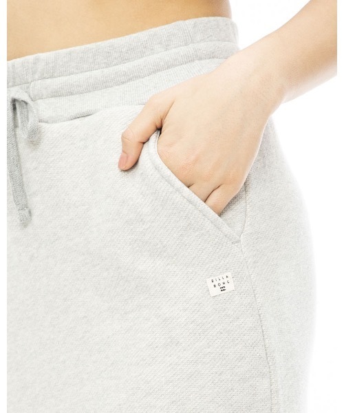 BILLABONG(ビラボン)の「BILLABONG レディース SWEAT LONG SKIRT ロングスカート 【2023年秋冬モデル】/ビラボンセットアップ対応タイトシルエットスウェットロングスカート(スカート・レディース・グレー/ブラック/オフホワイト・LARGE/MEDIUM)」の18枚目の写真