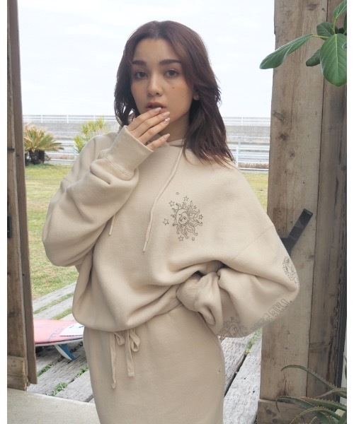 BILLABONG(ビラボン)の「BILLABONG レディース SWEAT LONG SKIRT ロングスカート 【2023年秋冬モデル】/ビラボンセットアップ対応タイトシルエットスウェットロングスカート(スカート・レディース・グレー/ブラック/オフホワイト・LARGE/MEDIUM)」の6枚目の写真