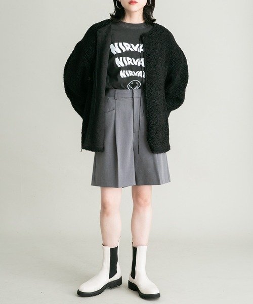 KBF（ケイビーエフ）の「前後2WAYボアトップス（その他トップス・レディース・アイボリー/ブラック/チャコールグレー・ONE）」の6枚目の写真