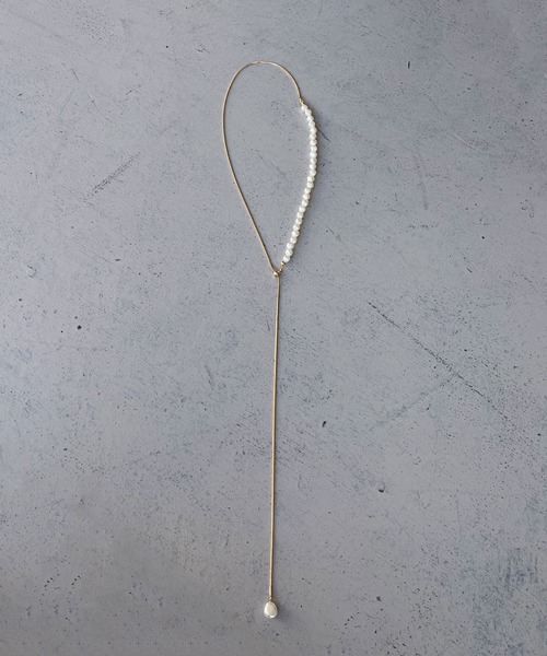 CLEIO(クレイオ)の「【cheriella】アシンメトリー淡水パール風スライドネックレス(ネックレス・レディース・シルバー/ゴールド・FREE)」の12枚目の写真