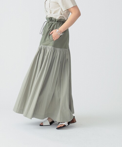 Ray BEAMS（レイビームス）の「RBS / 配色 ギャザー スカート（スカート・レディース・オリーブ/ブラック・0/1）」の7枚目の写真