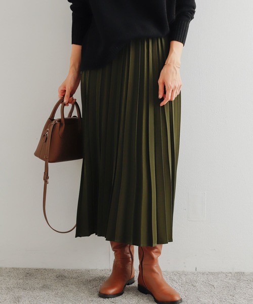 URBAN RESEARCH DOORS（アーバンリサーチドアーズ）の「プリーツロングスカート（スカート・レディース・ブラック/カーキ/グレー系その他・MEDIUM）」の13枚目の写真