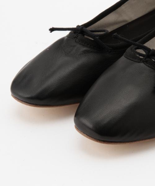 Ray BEAMS(レイビームス)の「【展開外】【Ray BEAMS / スクエア トゥ バレエ シューズ】(バレエシューズ・レディース・ホワイト/ブラック・37/35/38/36/39)」の14枚目の写真
