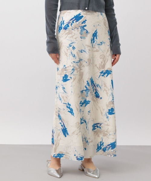 A part by（アパートバイ）の「ペイントガラナロースカート（スカート・レディース・オレンジ/ブルー系その他4・FREE）」の8枚目の写真