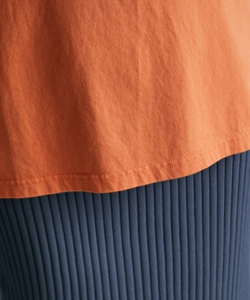 GEVS.（ジェイヴィス）の「＜大きいサイズ＞ 綿100％ピグメント製品染2点セット（ロングスリーブカットソー+タンクトップ）GEVS.（Tシャツ/カットソー・レディース・オレンジ/チャコール・L/LL/3L/4L/5L）」の13枚目の写真