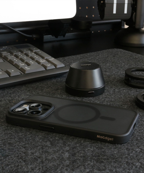 MaGdget（マジェット）の「〈MaGdget/マジェット〉 MagSafe対応iPhoneケース　MaGdget Matte Case（スマホケース/カバー・メンズ・ブラック・iPhone 7/8/SE(第2/第3世代)/iPhone 11/iPhone 12/12 Pro/iPhone 12 Pro Max/iPhone 13/iPhone 13 Pro/iPhone 13 Pro Max/iPhone 14/iPhone 14 Plus/iPhone 14 Pro/iPhone 14 Pro Max/iPhone 15/iPhone 15 Plus/iPhone 15 Pro/iPhone 15 Pro Max/iPhone 16/iPhone 16 Plus/iPhone 16 Pro/iPhone 16 Pro Max/iPhone 16e/iPhone 17/iPhone 17 Pro/iPhone 17 Pro Max/iPhone Air）」の12枚目の写真