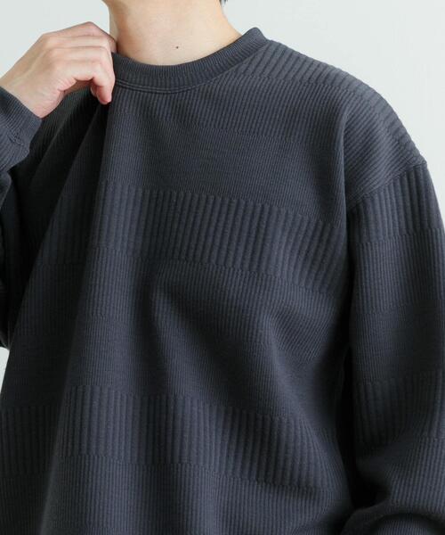 ITEMS URBANRESEARCH(アイテムズ アーバンリサーチ)の「JQ ランダムボーダー プルオーバー(Tシャツ/カットソー・メンズ・ブラック/オフホワイト/チャコールグレー・MEDIUM/LARGE)」の3枚目の写真