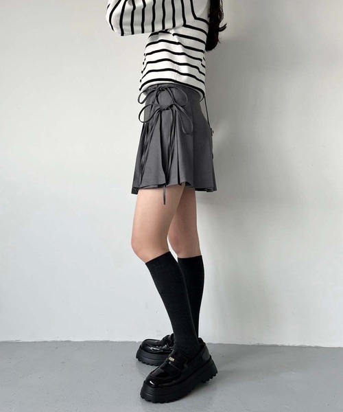 one after another NICE CLAUP（ワンアフターアナザーナイスクラップ）の「【選べるS/Mサイズ】プリーツ巻きスカート（スカート・レディース・ベージュ/杢グレー/アイボリー/ブラック・SMALL/MEDIUM）」の11枚目の写真