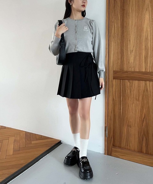 one after another NICE CLAUP（ワンアフターアナザーナイスクラップ）の「【選べるS/Mサイズ】プリーツ巻きスカート（スカート・レディース・ベージュ/杢グレー/アイボリー/ブラック・SMALL/MEDIUM）」の12枚目の写真