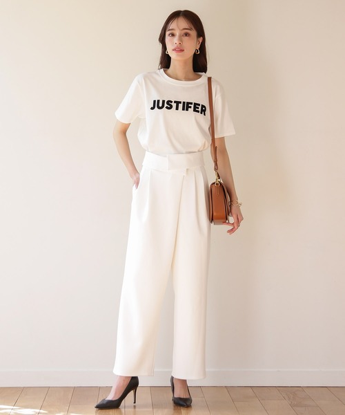 Emilyan（エミリアン）の「更に快適になった！無敵のパンツ 【UVカット98％！接触冷感！洗濯機OK♪全方位ストレッチ♪】ハイストレッチつやポンチ・ウエスト折り返しワイドパンツ（スーツパンツ・レディース・グレイッシュベージュ/ブラック/ネイビー/オフホワイト・L/M/S）」の16枚目の写真