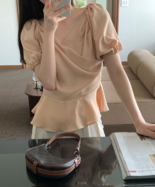VIVID LADY（ビビッドレディー）の「ムードでいっぱいのラップブラウス 半袖（シャツ/ブラウス・レディース・アイボリー/ブラック/ベージュ・FREE）」の11枚目の写真