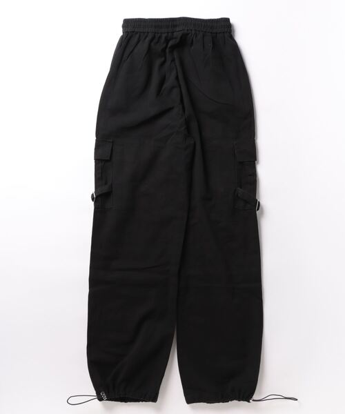 HOOK(フック)の「【HOOK】for girls ビッグポケカーゴパンツ 2WAY裾(カーゴパンツ・レディース・ブラック/カーキ・S/M/L/XL)」の3枚目の写真