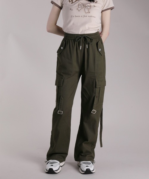 HOOK(フック)の「【HOOK】for girls ビッグポケカーゴパンツ 2WAY裾(カーゴパンツ・レディース・ブラック/カーキ・S/M/L/XL)」の9枚目の写真