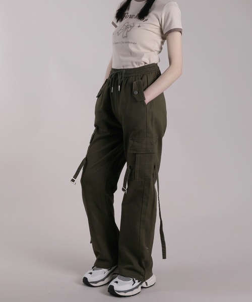 HOOK(フック)の「【HOOK】for girls ビッグポケカーゴパンツ 2WAY裾(カーゴパンツ・レディース・ブラック/カーキ・S/M/L/XL)」の6枚目の写真