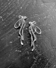 Y/lim（イリム）の「ビジューメタルリボンピアス（ピアス（両耳用））」