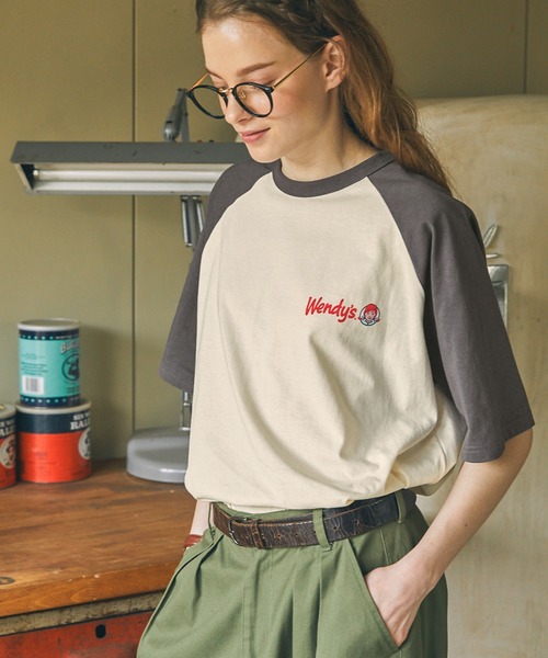 MONO-MART LADY'S(モノマートレディース)の「【Wendy's】別注 ウェンディーズ ヴィンテージプリント 半袖Tシャツ(Tシャツ/カットソー・レディース・ワイン/チャコールグレー/ネイビー/ブラック/アイボリー・FREE)」の17枚目の写真