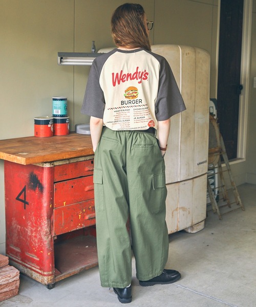 MONO-MART LADY'S(モノマートレディース)の「【Wendy's】別注 ウェンディーズ ヴィンテージプリント 半袖Tシャツ(Tシャツ/カットソー・レディース・ワイン/チャコールグレー/ネイビー/ブラック/アイボリー・FREE)」の20枚目の写真
