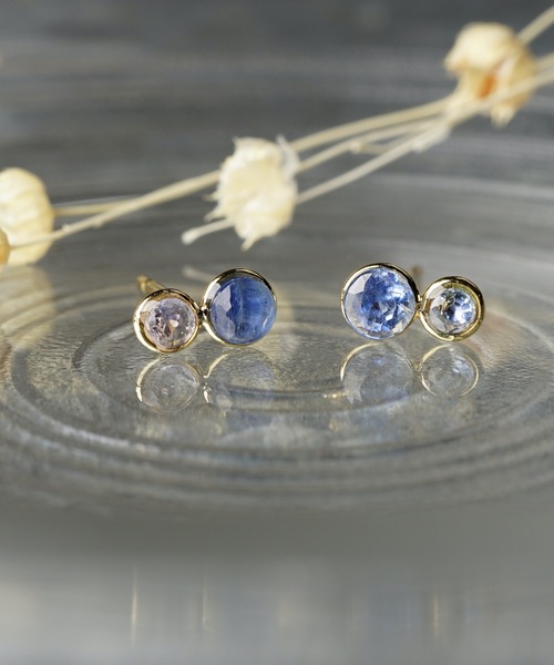 itam（アイタム）の「【itam】アイタム / NATURAL STONE 天然石×天然石 ブラスピアス（ピアス（両耳用）・レディース・レッド/パープル/オレンジ/クリア/グリーン/ブルー・FREE）」の3枚目の写真