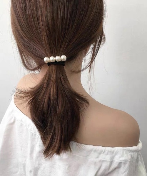 E&C closet…（イーアンドシークローゼット）の「「週末だけの半額セール」パール4連ヘアゴム（ヘアゴム・レディース・オフホワイト・FREE）」の4枚目の写真