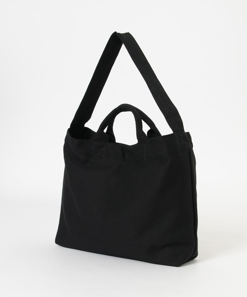 URBAN RESEARCH(アーバンリサーチ)の「kusakura sashiko トートバッグM(トートバッグ・メンズ・オフホワイト/ブラック/ライトインディゴブルー・0)」の9枚目の写真