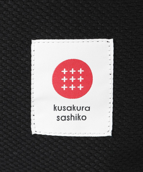 URBAN RESEARCH(アーバンリサーチ)の「kusakura sashiko トートバッグM(トートバッグ・メンズ・オフホワイト/ブラック/ライトインディゴブルー・0)」の8枚目の写真