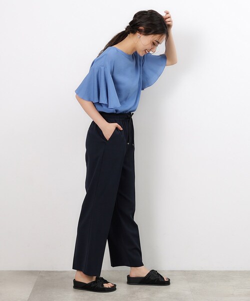 OPAQUE.CLIP（オペークドットクリップ）の「◆フレアスリーブブラウス【洗濯機洗い可】（シャツ/ブラウス・レディース・ブラック/オフホワイト/ブルー・40/38/42）」の22枚目の写真