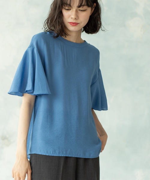 OPAQUE.CLIP（オペークドットクリップ）の「◆フレアスリーブブラウス【洗濯機洗い可】（シャツ/ブラウス・レディース・ブラック/オフホワイト/ブルー・40/38/42）」の4枚目の写真