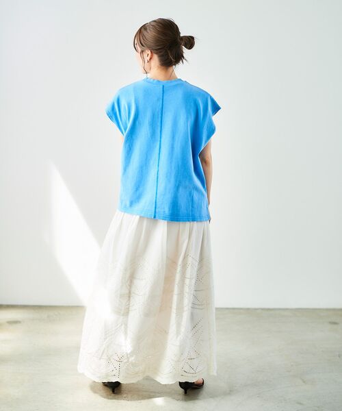 le.coeur blanc(ルクールブラン)の「STAR&STRIPE ノースリーブTEE(Tシャツ/カットソー・レディース・ブルー/ベージュ/ダークグレー・38)」の16枚目の写真