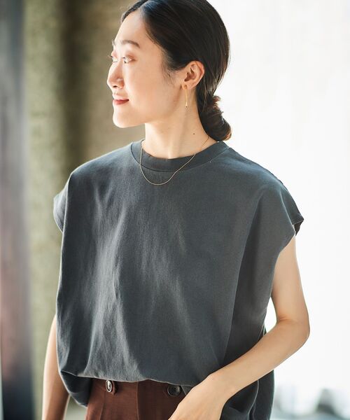 le.coeur blanc(ルクールブラン)の「STAR&STRIPE ノースリーブTEE(Tシャツ/カットソー・レディース・ブルー/ベージュ/ダークグレー・38)」の21枚目の写真