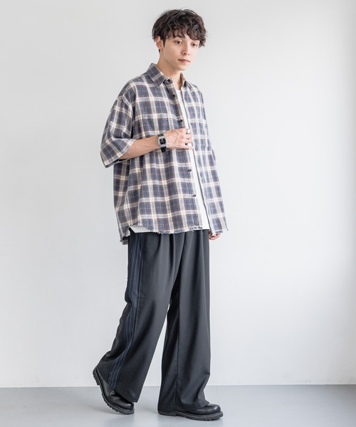 REmastered（リマスタード）の「【REmastered】ストライプ切り替え/ワイドドレープパンツ（スラックス・メンズ・ブラック/ネイビー・LARGE/MEDIUM）」の21枚目の写真