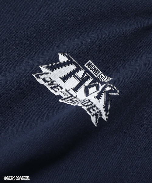 GLAZOS(グラソス)の「【大人向けサイズあり】【MARVEL】ソー/バックプリントビッグTシャツ(Tシャツ/カットソー・キッズ・ネイビー/ホワイト・LL/L/M/S)」の9枚目の写真