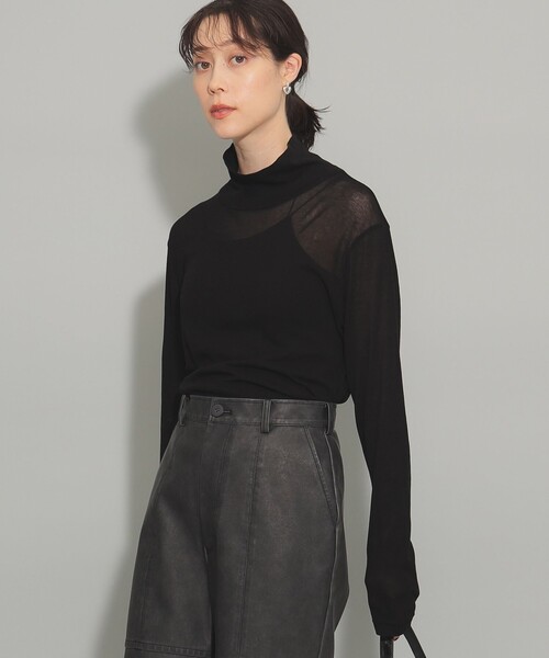 Ray BEAMS(レイビームス)の「ガーゼ フライス タートルネック トップス(Tシャツ/カットソー・レディース・レッド/ブラック/アイボリー・ONE SIZE)」の9枚目の写真