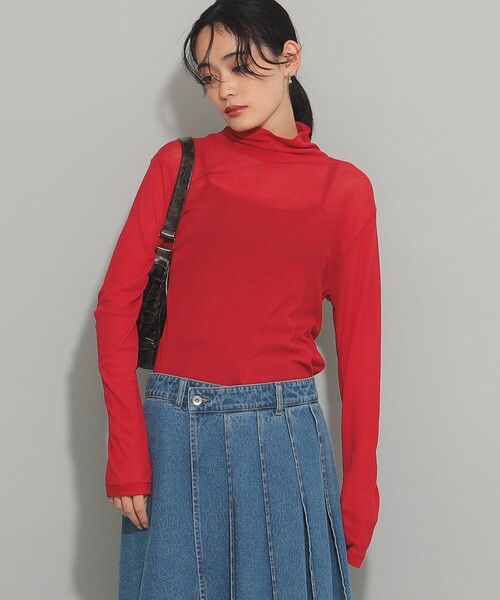 Ray BEAMS(レイビームス)の「ガーゼ フライス タートルネック トップス(Tシャツ/カットソー・レディース・レッド/ブラック/アイボリー・ONE SIZE)」の15枚目の写真