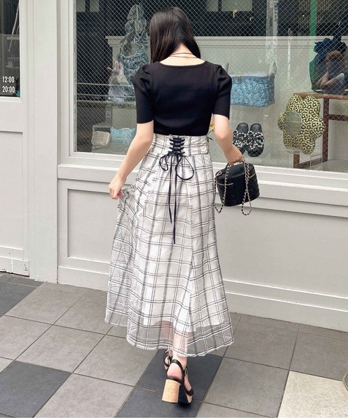 INGNI（イング）の「BackレースUPチュールチェックマーメイドスカート（スカート・レディース・ベージュ/オフホワイト/ブラック・FREE）」の5枚目の写真