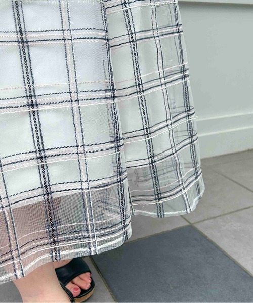 INGNI（イング）の「BackレースUPチュールチェックマーメイドスカート（スカート・レディース・ベージュ/オフホワイト/ブラック・FREE）」の7枚目の写真