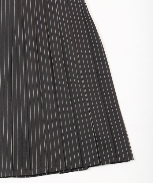 WC(ダブル シー)の「ピンストライプミドルプリーツスカート(スカート・レディース・ネイビー/ブラウン/ブラック・FREE)」の8枚目の写真