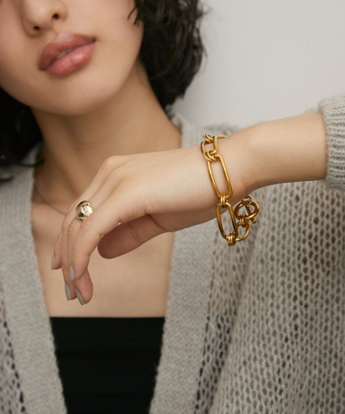 Aunt Marie's（アントマリーズ）の「ヘンケイチェーンブレスレット/ステンレススチール（ブレスレット・レディース・シルバー/ゴールド・FREE）」の2枚目の写真