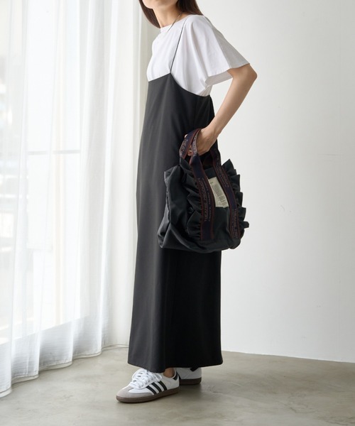 THEATRE PRODUCTS（シアタープロダクツ）の「【THEATRE PRODUCTS】2WAY FRILL TOTE “THAMES”-L-（ショルダーバッグ・レディース・ベージュ/ブラック・FREE）」の6枚目の写真