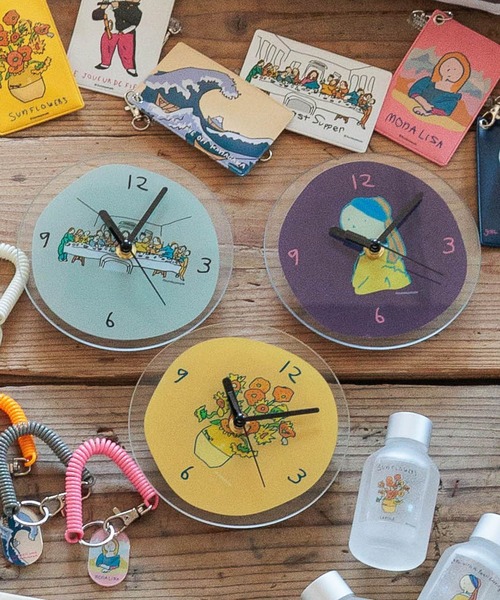 宮型置き時計 手巻き可動 瑠璃光ガラス レトロ時計 クリスタルの優雅な置き時計（ホワイト色） 名入れ無料。送料無料