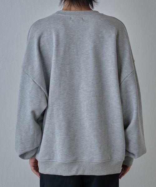 COLONY 2139（コロニートゥーワンスリーナイン）の「ヘビーウェイトスウェットクルーネック（スウェット・メンズ・ブラック/グレー・SMALL/MEDIUM/LARGE）」の20枚目の写真
