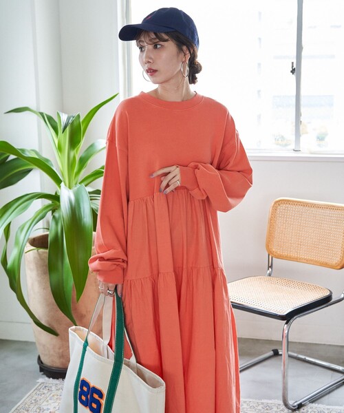 FREAK'S STORE（フリークスストア）の「限定展開　ピグメント加工 ティアード 切り替え ワンピース（ワンピース・レディース・オレンジ/ベージュ/ブラック/ナチュラル/ブルー・SMALL/MEDIUM）」の16枚目の写真