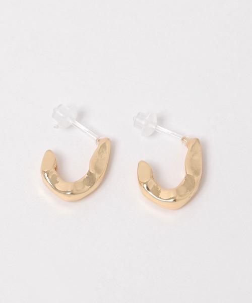 FOREVER 21(フォーエバー トゥエンティーワン)の「変形樹脂ピアス(ピアス(両耳用)・レディース・ゴールド/シルバー・FREE)」の1枚目の写真