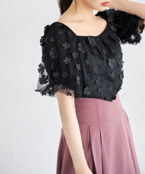 tocco closet(トッコ クローゼット)の「立体フラワー付きバルーンスリーブチュールブラウス(シャツ/ブラウス・レディース・ブラック/ライトベージュ・M)」の6枚目の写真