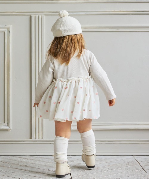 10mois（ディモワ）の「【10mois(ディモワ)】 ハート刺繍ボディオール 70cm・80cm（ロンパース・キッズ・アイボリー/ピンク・70cm/80ｃｍ）」の4枚目の写真