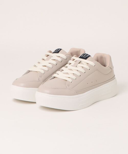 GAP(ギャップ)の「【GAP】 コートスニーカー(スニーカー・レディース・ベージュ/ホワイト/ブラック・23.0cm/24.0cm/25.0cm)」の1枚目の写真