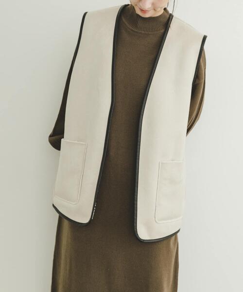 ITEMS URBANRESEARCH（アイテムズ アーバンリサーチ）の「リバーシブルムートンボアベスト（その他アウター・レディース・アイボリー/モカ・FREE）」の11枚目の写真