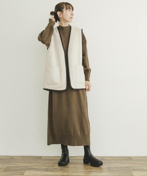ITEMS URBANRESEARCH（アイテムズ アーバンリサーチ）の「リバーシブルムートンボアベスト（その他アウター・レディース・アイボリー/モカ・FREE）」の12枚目の写真