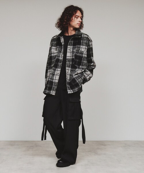 tk.TAKEO KIKUCHI（ティーケータケオキクチ）の「◆ZIPカーゴパンツ（カーゴパンツ・メンズ・チャコールグレー/ブラック/ブラウン系その他・01/02/03）」の16枚目の写真